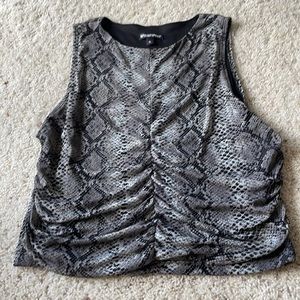 Size XL Cropped Tank Top